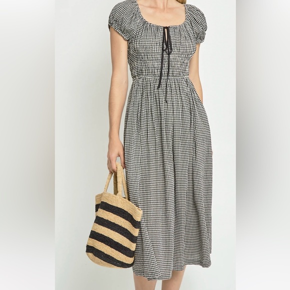 Dôen Evie Dress - Black and White Gingham - Picture 1 of 4